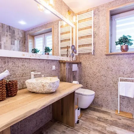 Apartment Bunia W Zakopanem Z Jacuzzi