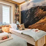 Bunia W Zakopanem Z Jacuzzi 아파트 자코파네