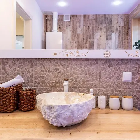 Bunia W Zakopanem Z Jacuzzi * 자코파네